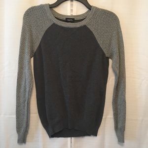 RUE21 SWEATER